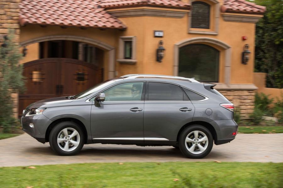  Lexus RX350 2013 года  (фото 2 из 33)
